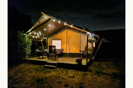 Safaritent Camping Eefting in Rohel met paarden VMP023