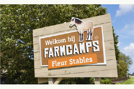 FarmCamps Fleur Stables VMP093